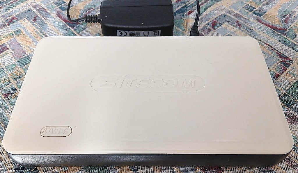Sitecom Wireless Gigabit Router 300N X3, Computers en Software, Routers en Modems, Ophalen, Gebruikt, Router met modem, Sitecom, Arcadyan, Ziggo