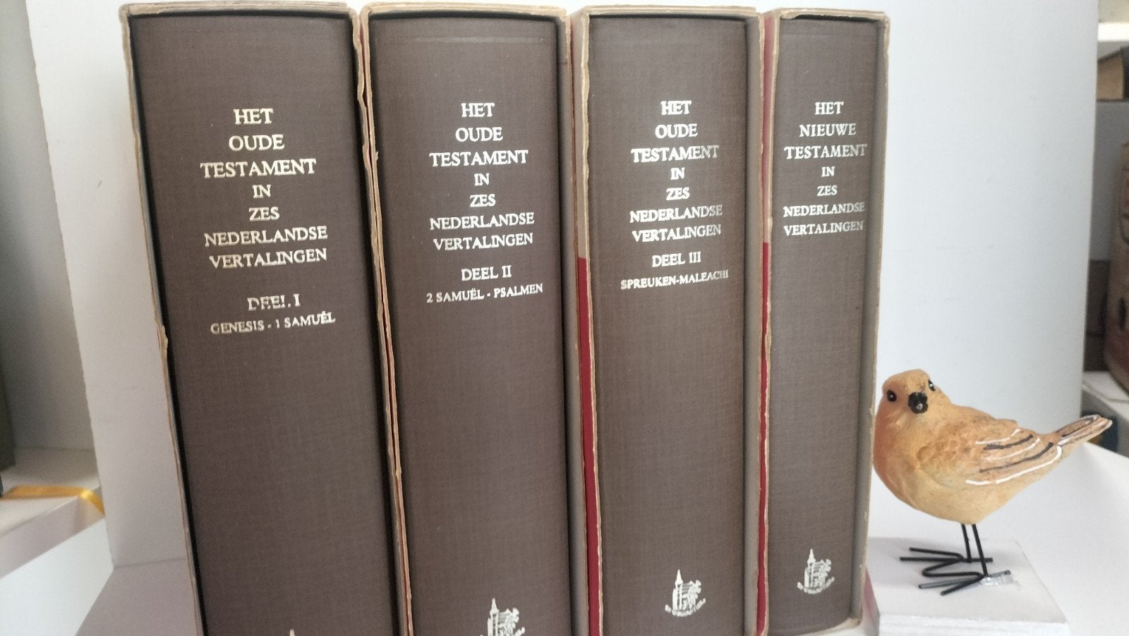 Bijbel, De Bijebel in 6 Nederlandse vertalinge (4 delen), Boeken, Godsdienst en Theologie, Ophalen of Verzenden, Gelezen, Christendom | Protestants