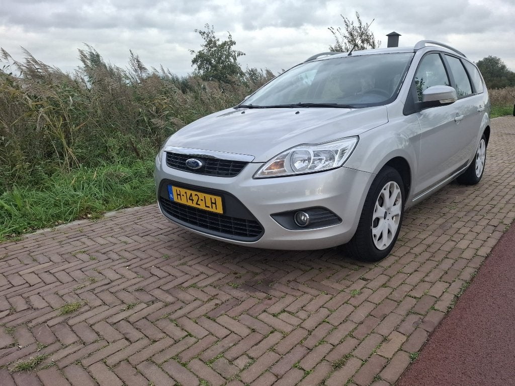 Ford Focus 1.6 16V 100PK 2010 175.000km Grijs, Auto's, 1596 cc, Zwart, 4 cilinders, 635 kg