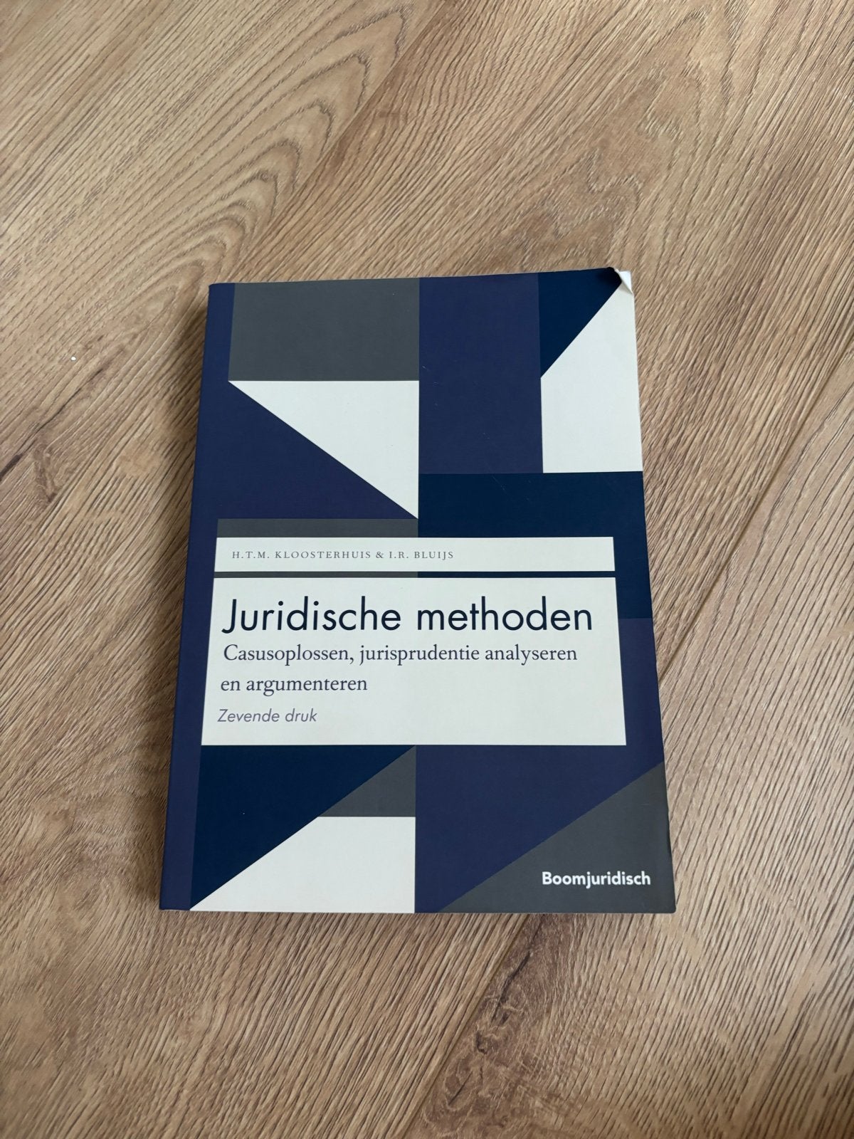 Juridische Methoden - Casusoplossen en Argumenteren, Boeken, Studieboeken en Cursussen, Ophalen of Verzenden, Gamma, Zo goed als nieuw