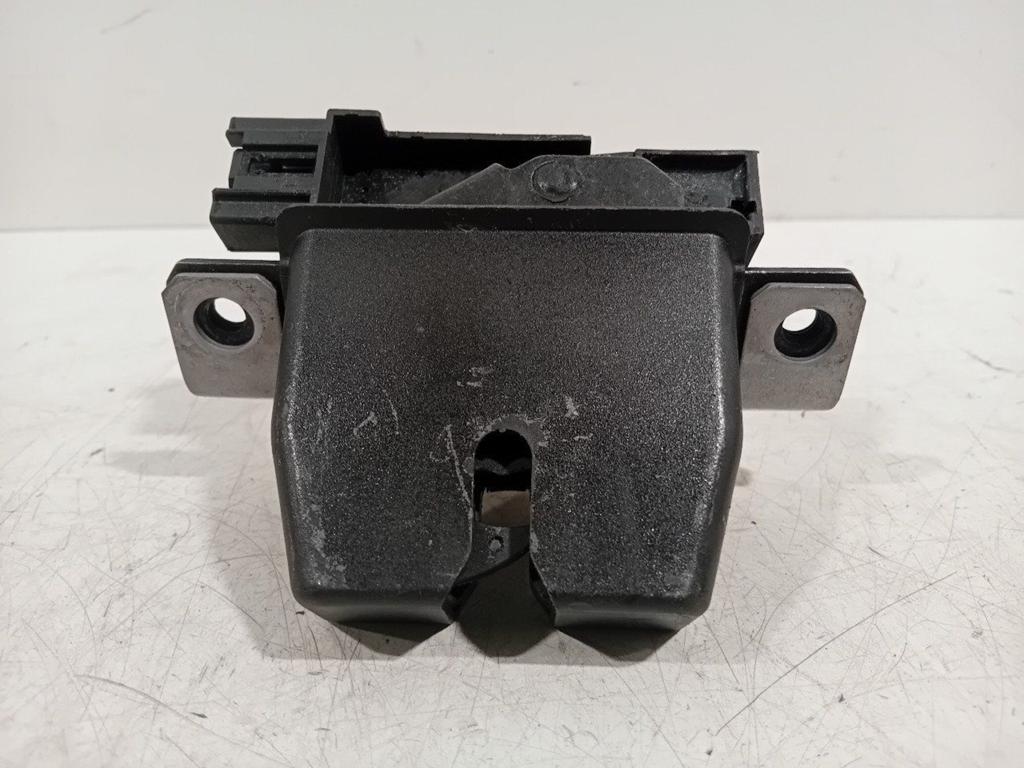 Slot mechaniek kofferdeksel achterklep elektrisch Ford Fiest, Onderdelen@venauto.nl, Van der Ven Autorecycling B.V., Gebruikt