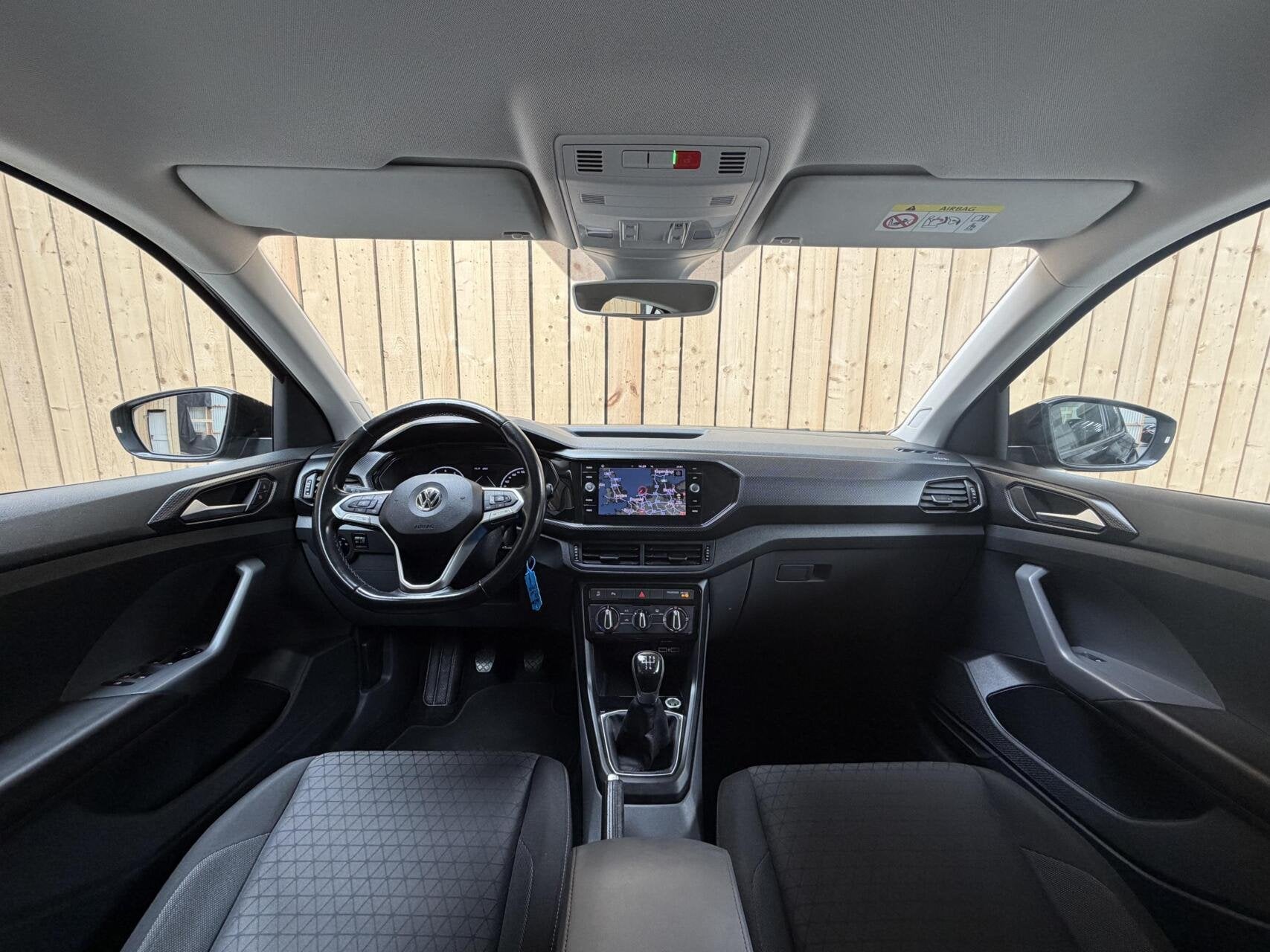 Volkswagen T-Cross 1.0 TSI Life Apple CarPlay/Android Auto |, Auto's, Voorwielaandrijving, T-Cross, Euro 6, 95 pk