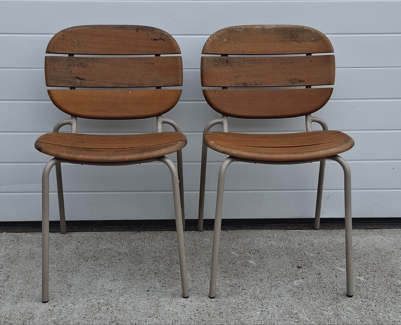 nog 3 x Mahonie hout terrasstoelen tuin bistro stoelen, Huis en Inrichting, Ophalen of Verzenden, Zo goed als nieuw, Hout, Vijf, Zes of meer stoelen