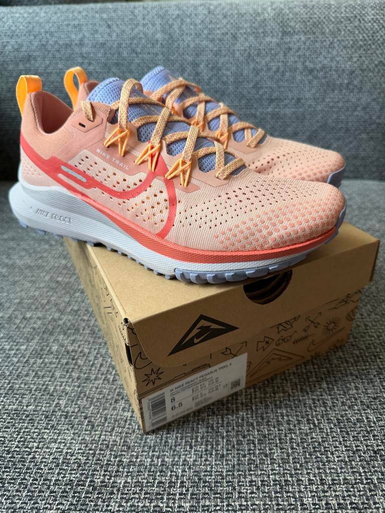 Nike Pegasus Trail 4 maat 39, Sportschoenen, Nieuw, Ophalen of Verzenden, Roze