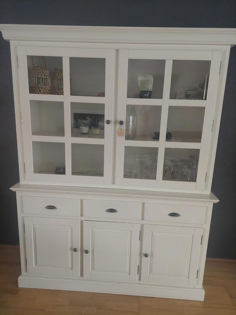 Witte buffetkast, Ophalen, Met plank(en), Gebruikt, 200 cm of meer