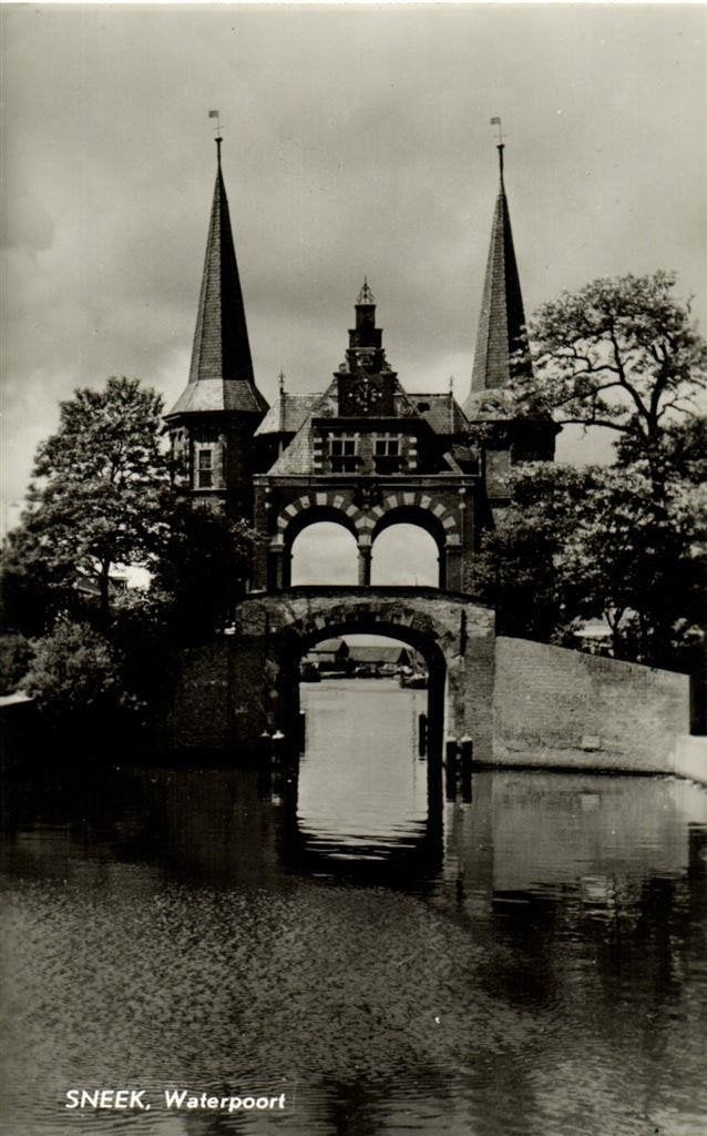 Sneek, Waterpoort - ongelopen, Ophalen of Verzenden, 1960 tot 1980, Ongelopen, Friesland