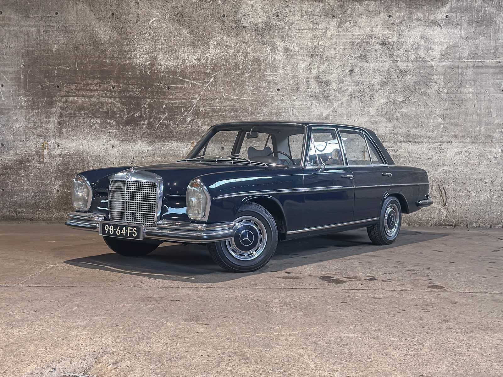 Mercedes-Benz 280 S 156pk 1968 S-Klasse (Origineel-NL), 98-6, Gebruikt, Origineel Nederlands, Bedrijf, Handgeschakeld