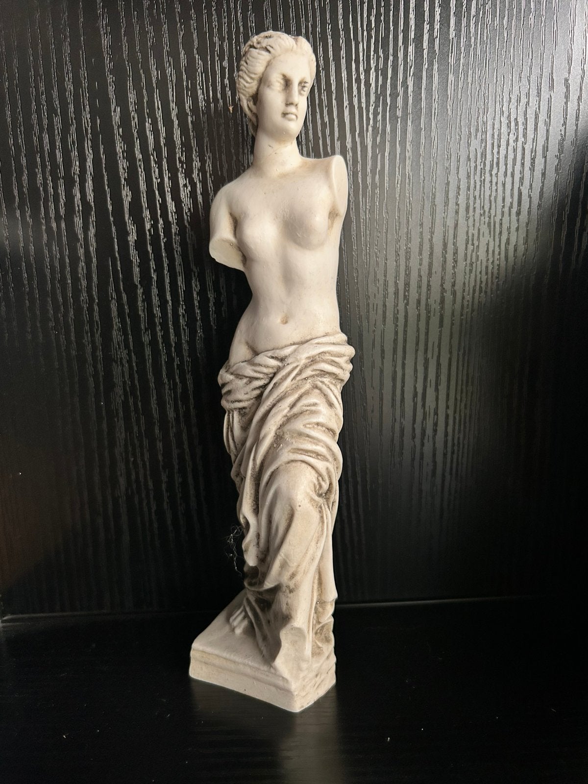 Venus van Milo beeld. Meegenomen uit Griekenland (Kos), Ophalen