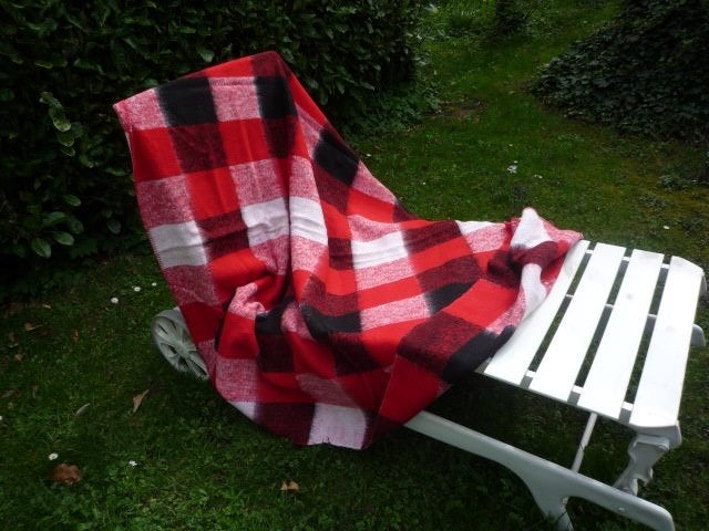 wollen ( zomer) delen 215 x 180 2 pers Best Quality, Huis en Inrichting, Woonaccessoires | Plaids en Woondekens, Ophalen of Verzenden
