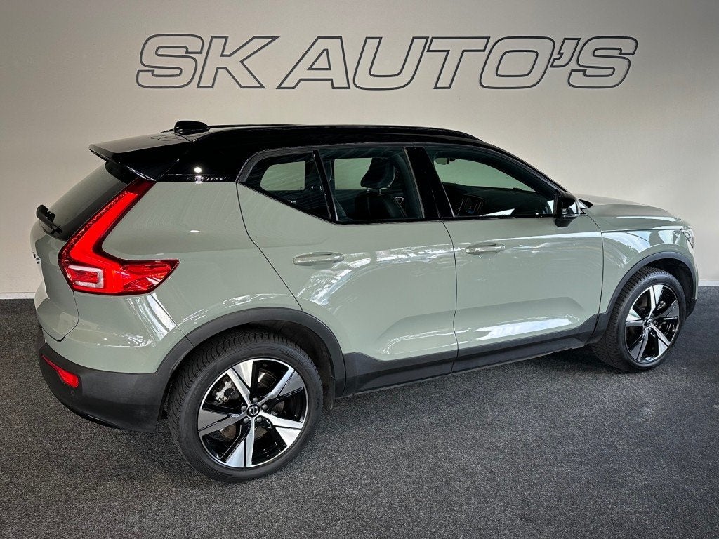 Foto 3 van Volvo XC40 RECHARGE P8 AWD RDES l NAP l CAMERA l CARPLAY l S