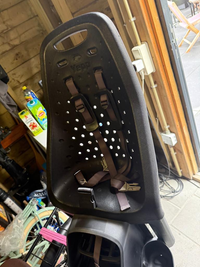 Yepp achterzitje incl adapter, Achterzitje, Ophalen, 15 t/m 25 kg, Gebruikt