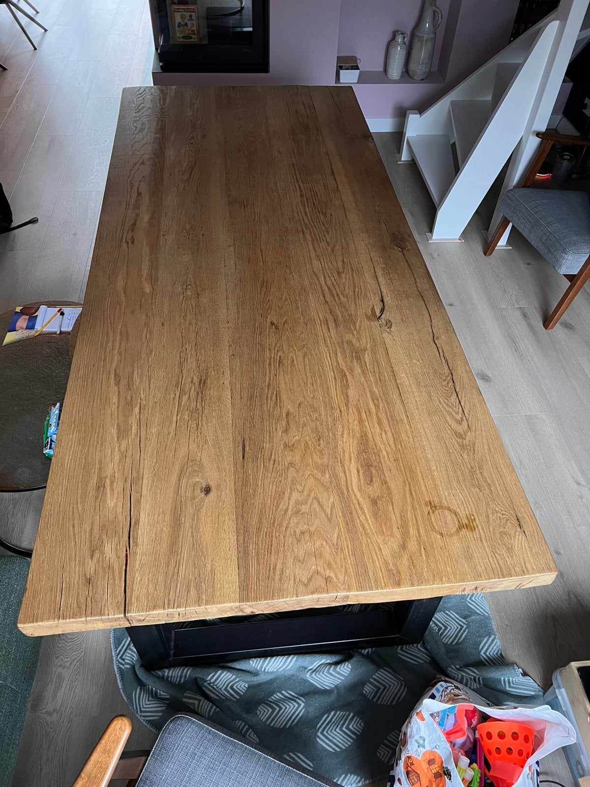 Eiken tafel