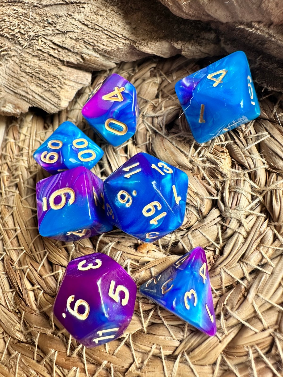 DND dice / dobbelstenen / blauw - paars / RPG / D&D / nieuw, Ophalen of Verzenden, Nieuw