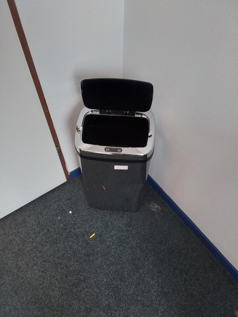 Prullenbak met sensor - Zwart/chroom, Kunststof, Onbekend, Ophalen of Verzenden, Onbekend