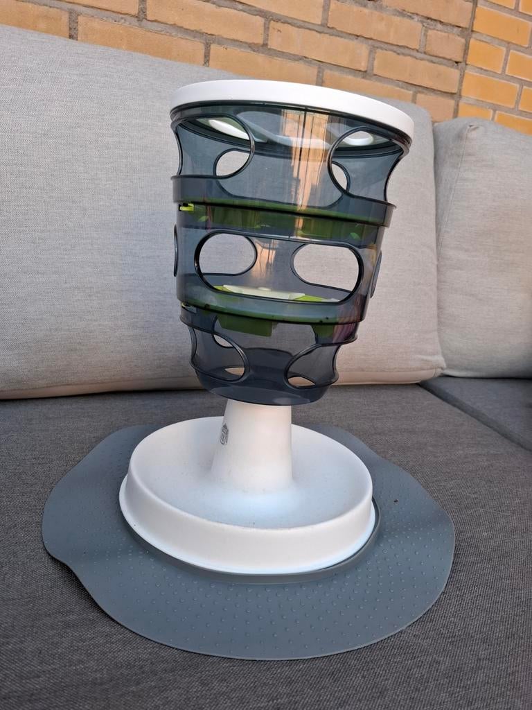 Katten voer/speel toren, Ophalen, Nieuw