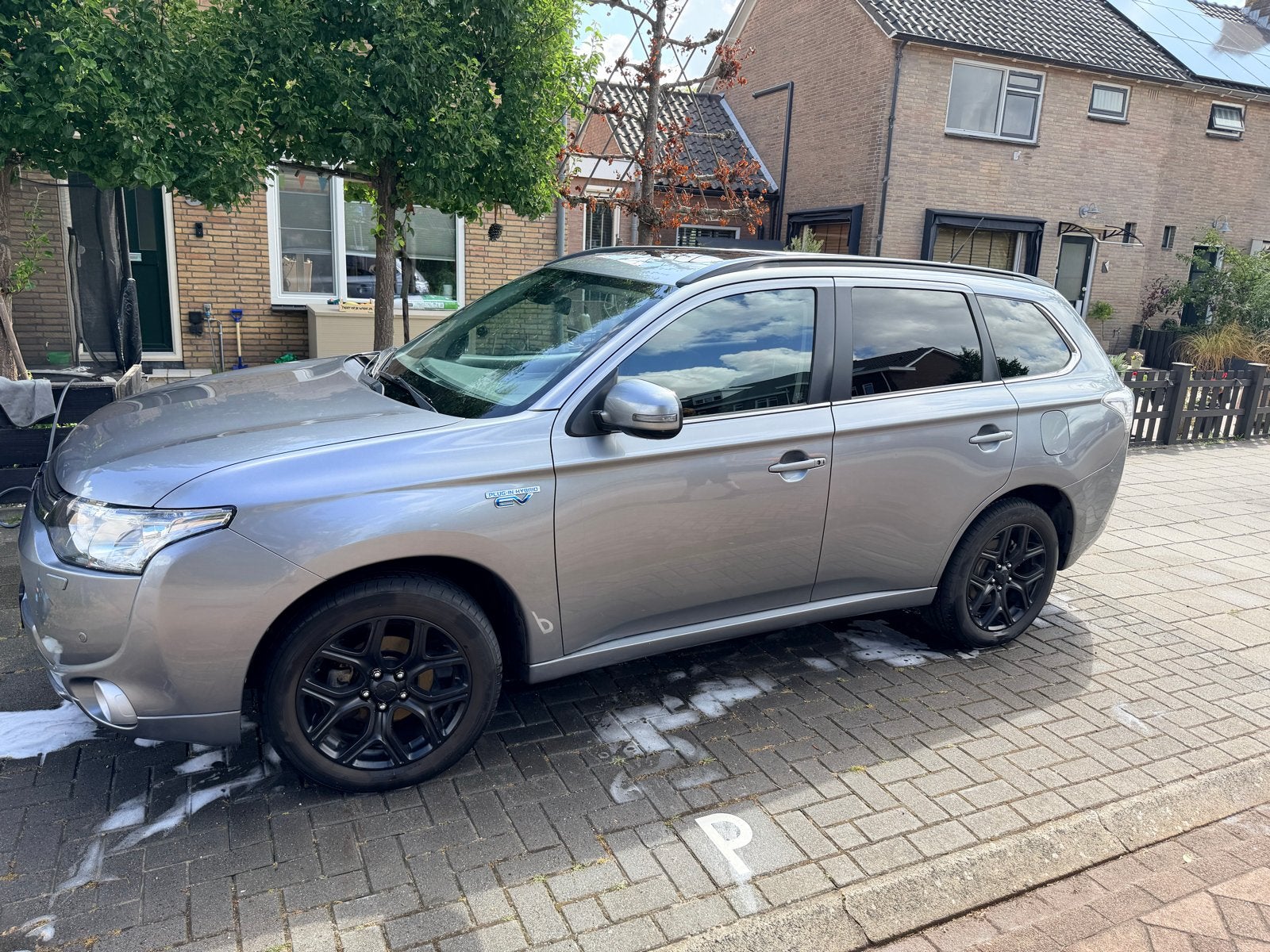 Mitsubishi Outlander 2.0 Dohc Mivec Phev 203pk 4WD CVT 5P, Auto's, 1998 cc, Outlander, Zwart, 4 cilinders