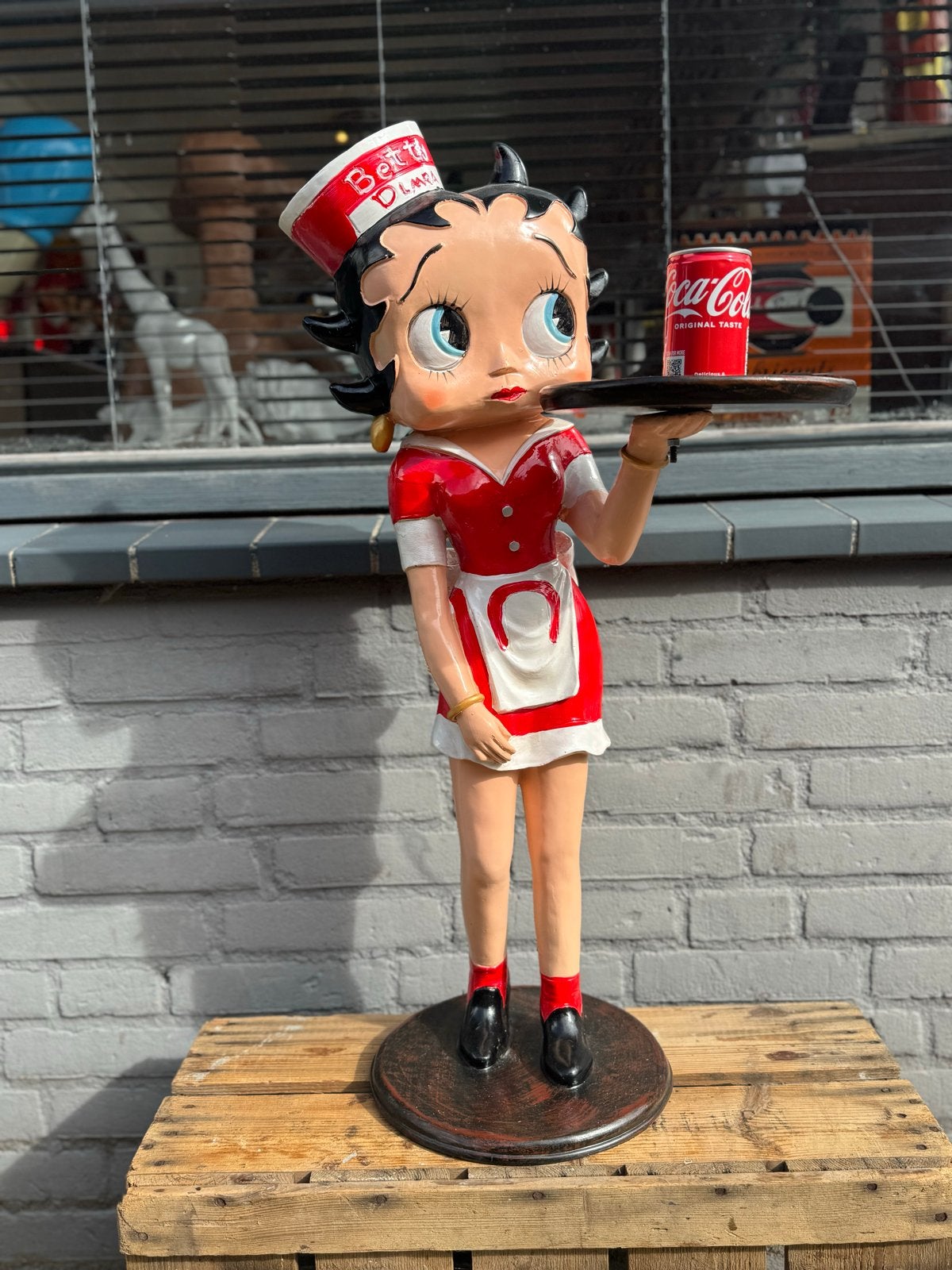 Betty Boop Beeld - Serveerster met Coca-Cola dienblad, Ophalen, Zo goed als nieuw, Mens