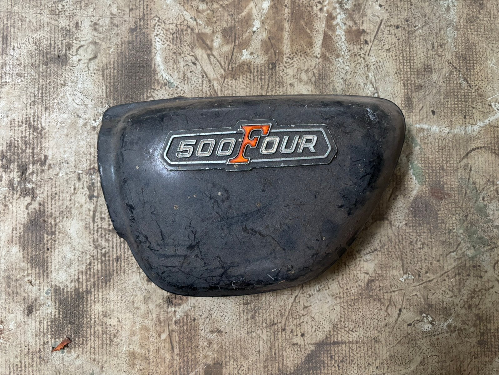 Zijkap Honda CB 500 Four, Ophalen