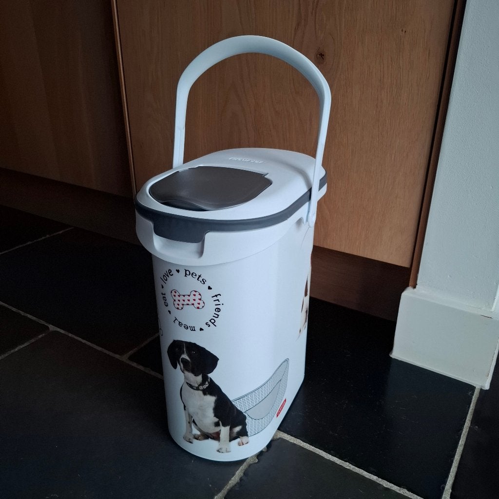 hond voedselcontainer curver, Dieren en Toebehoren, Ophalen of Verzenden, Zo goed als nieuw