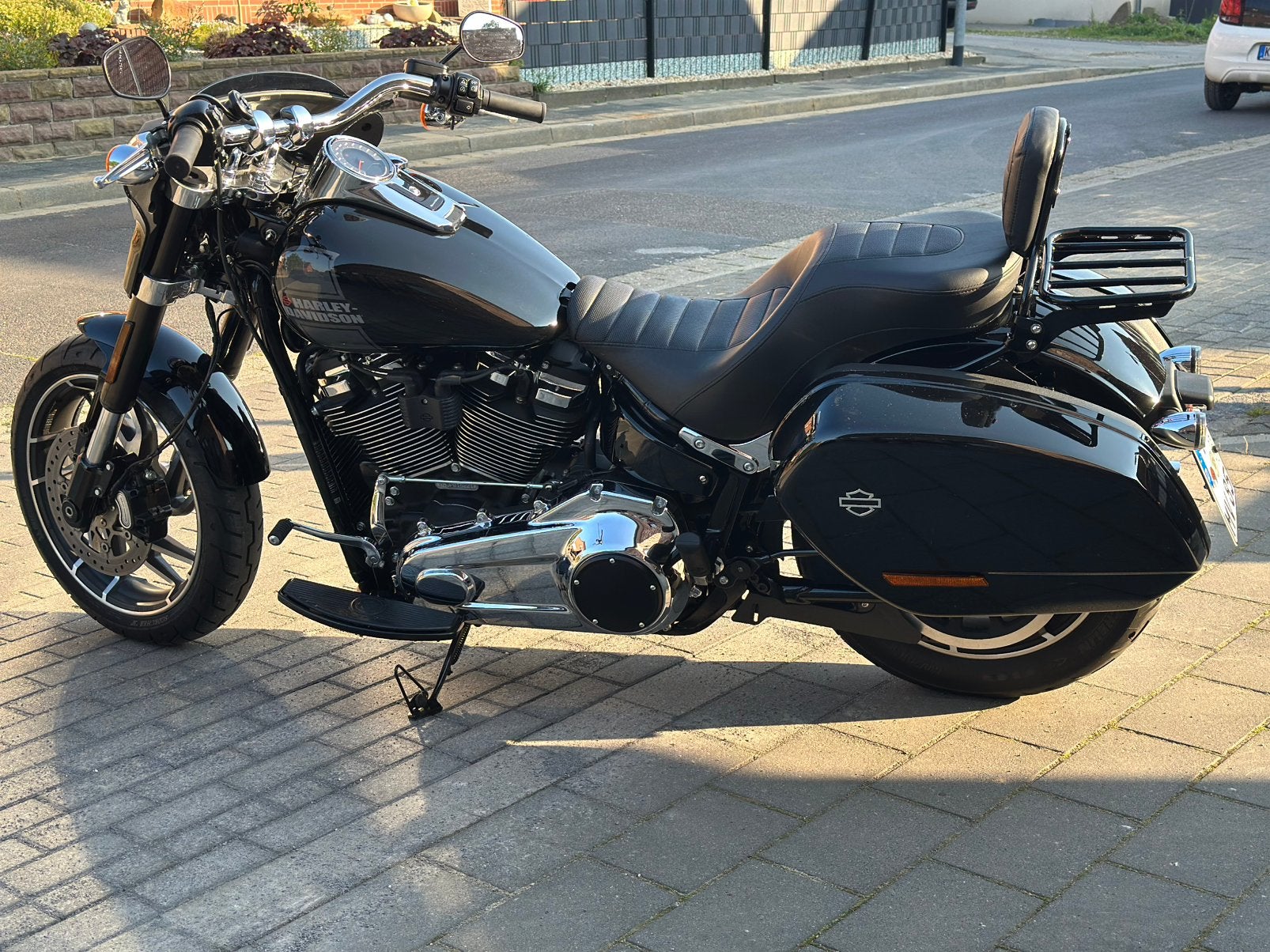 Harley Davidson Sport Glide 107 , 10.2023, Occasion, LED Verlichting, 1700 cc, Handgeschakeld