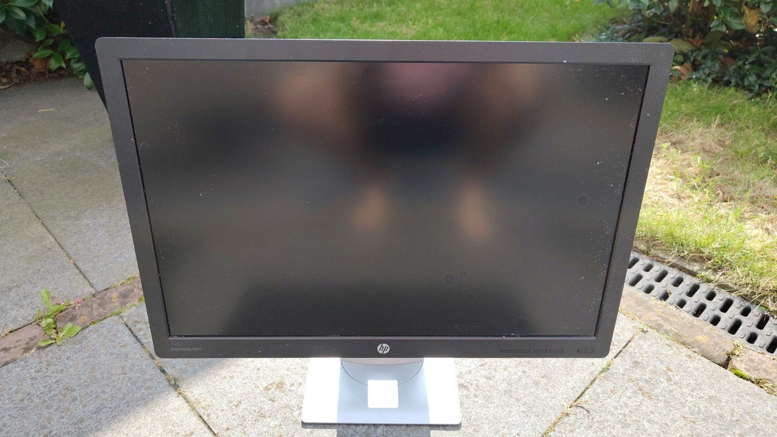 HP EliteDisplay E242 Monitor - 24 inch Full HD, Ophalen, IPS, DisplayPort, In hoogte verstelbaar