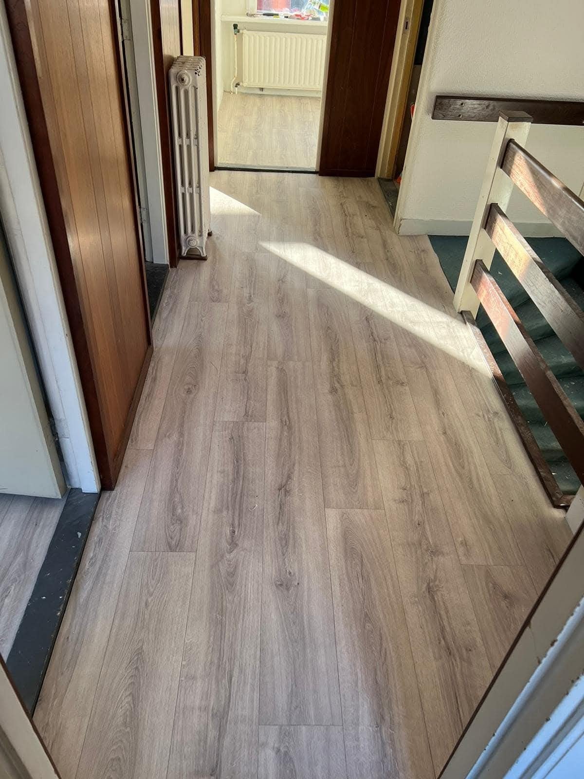Laminaat leggen hoge plinten stoffering, Doe-het-zelf en Verbouw, Ophalen, 50 tot 150 cm, Nieuw, 10 m² of meer