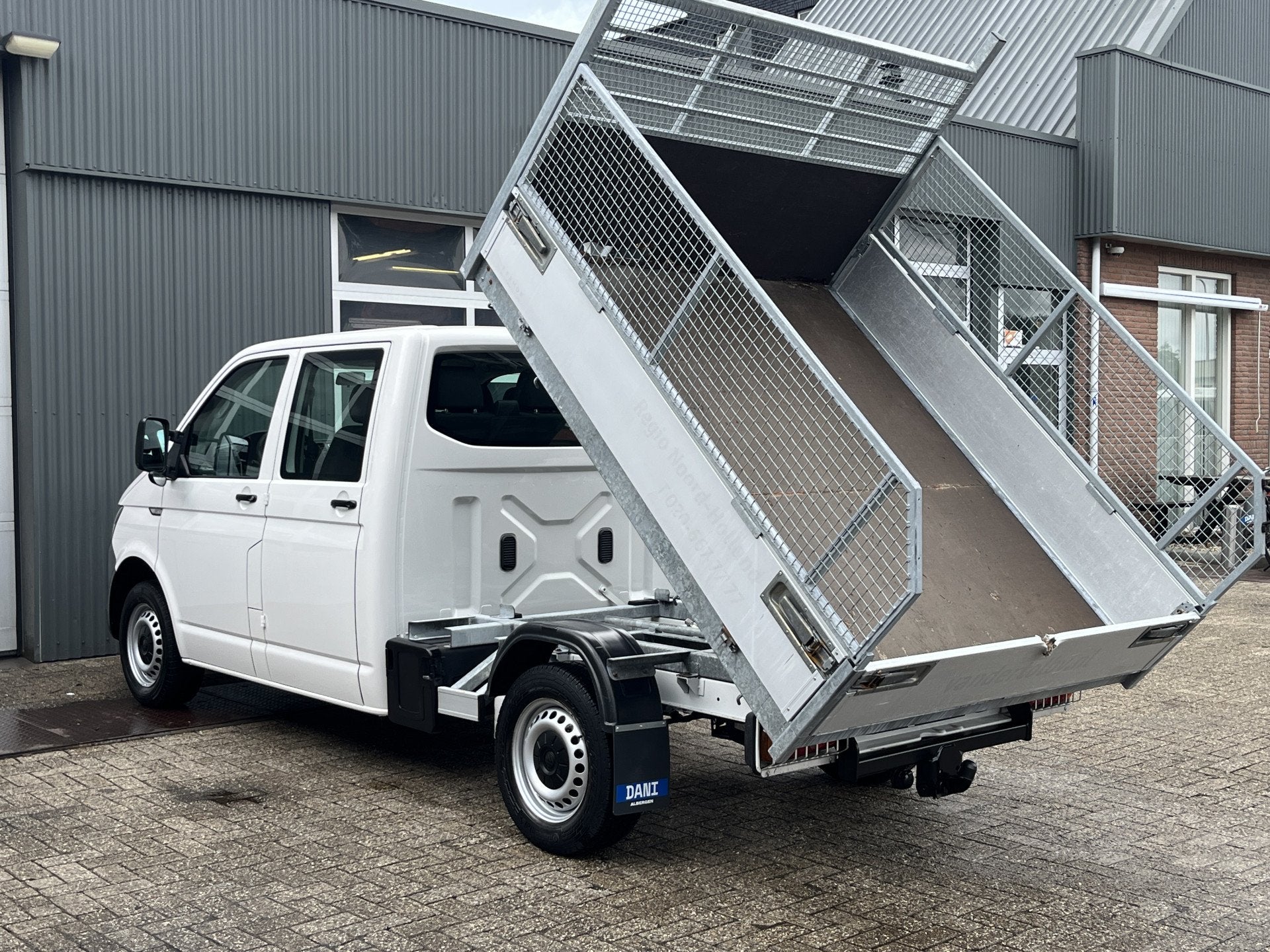 Volkswagen Transporter 2.0 TDI L2H1 DC Kipper Airco trekhaak, Voorwielaandrijving, Gebruikt, 4 cilinders, Volkswagen