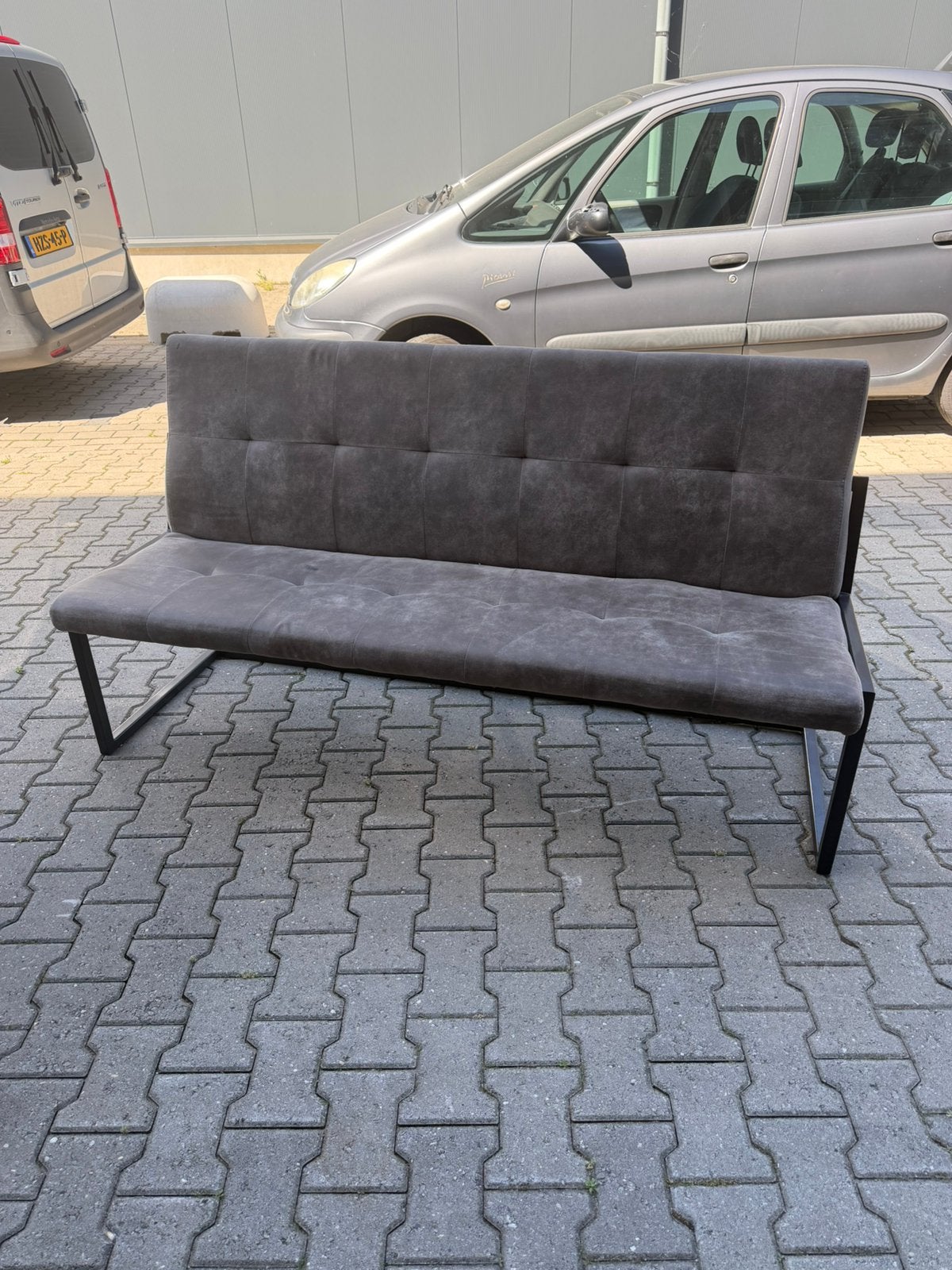Eerkamerbank 180 cm showroommodel, Huis en Inrichting, Ophalen, Zo goed als nieuw, Eén