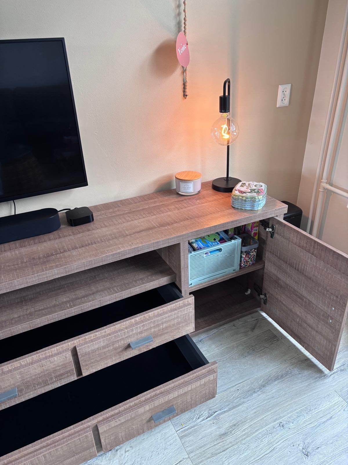 Modern tv-meubel met ladekast en opbergruimte, Ophalen, Gebruikt, 150 tot 200 cm, 25 tot 50 cm