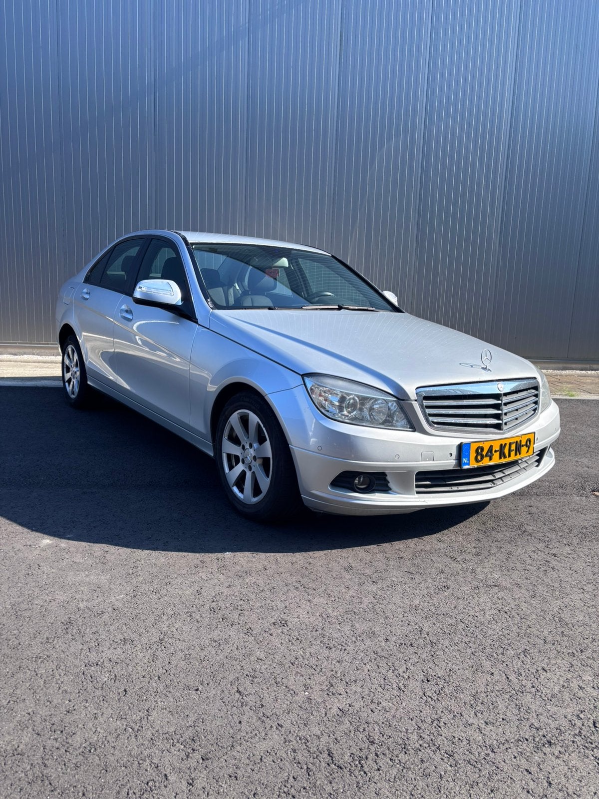 Mercedes-Benz C-Klasse 2.2 CDI C200 Sedan AUT 2009 Grijs APK, Auto's, Automaat, Euro 5, 1800 kg, Zwart
