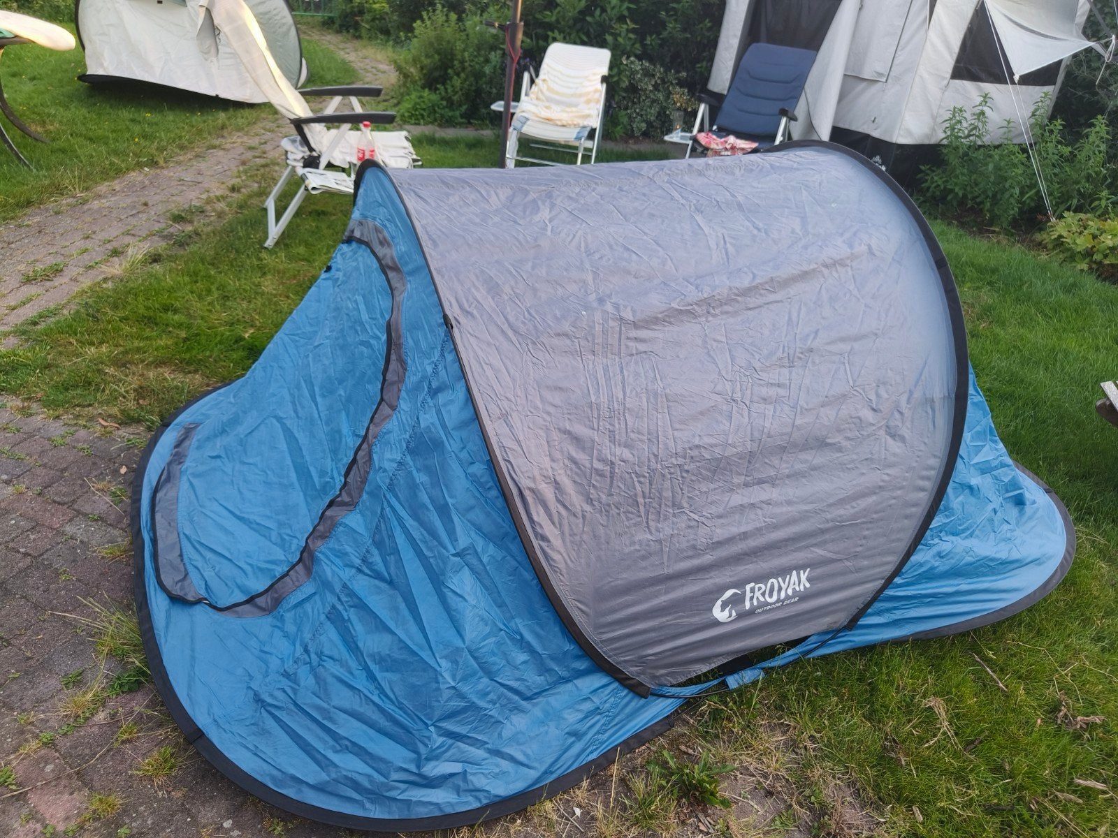 Plop up tent twee persoons  met binnentent, Ophalen, Zo goed als nieuw, Tot en met 2