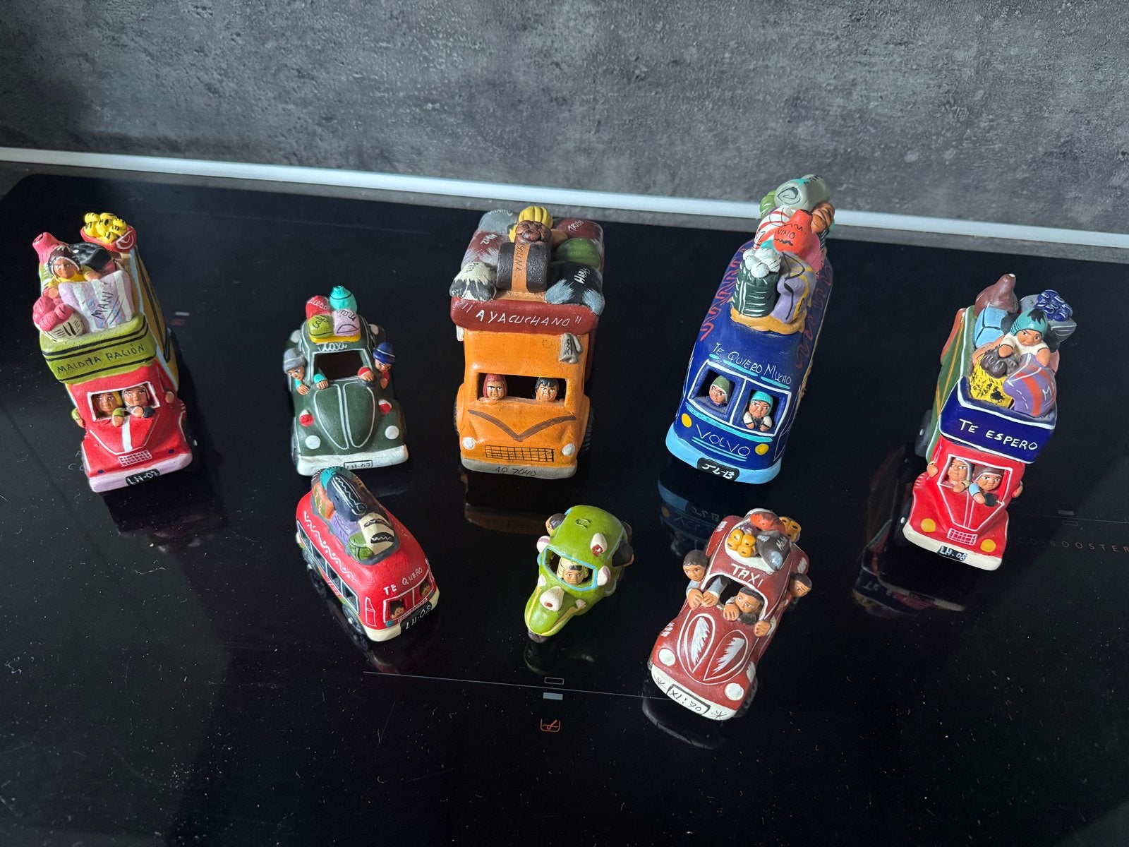 Handgemaakte Peruaanse decoratie auto's - Wereldwinkel, Verzamelen, Ophalen, Gebruikt, Auto's