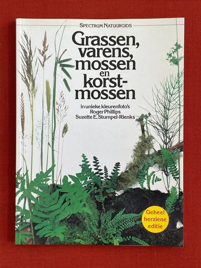 Grassen, varens, mossen en korstmossen - Roger Phillips, Gelezen, Bloemen, Planten en Bomen, Ophalen of Verzenden, Roger Philips