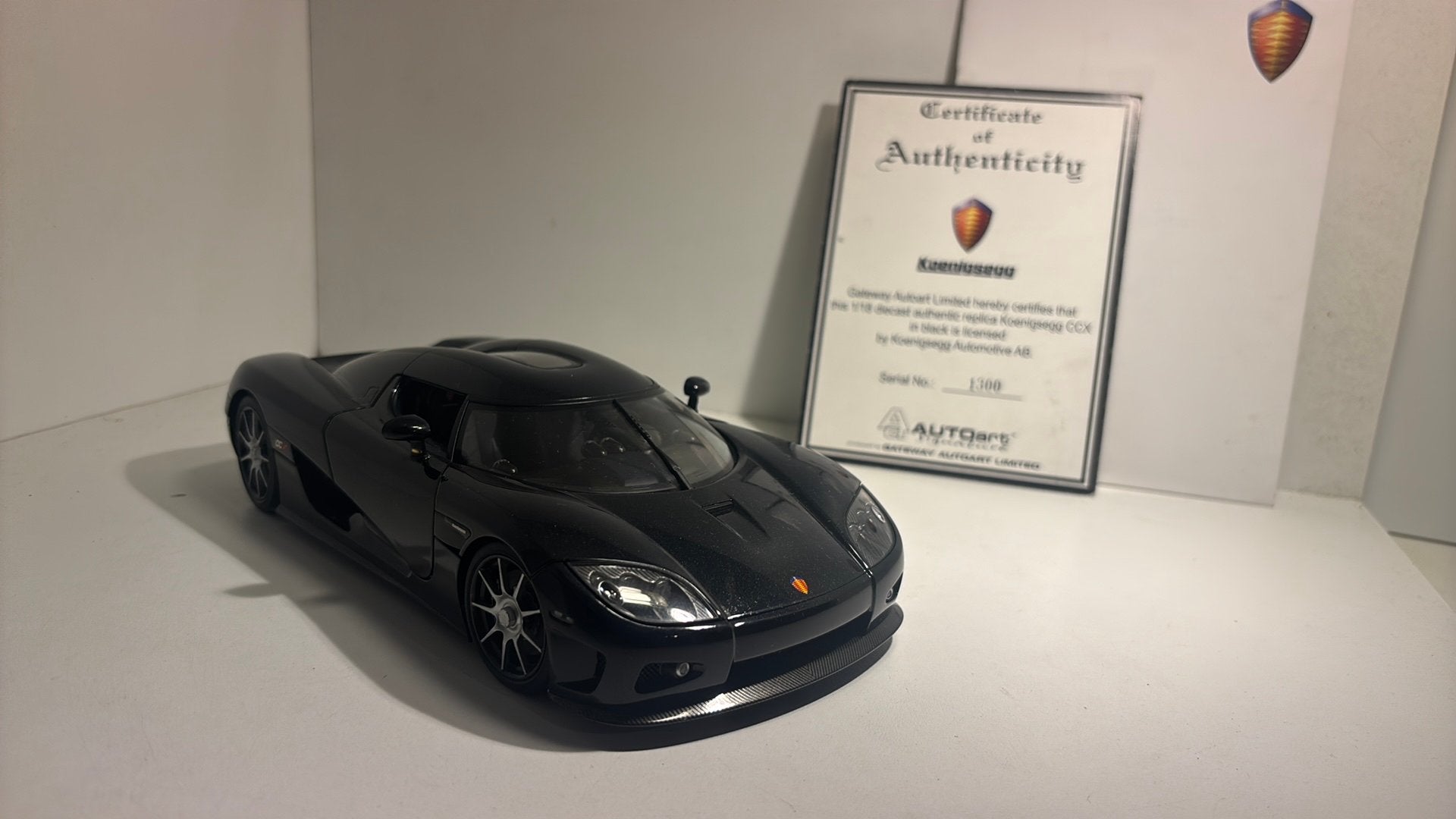 Koenigsegg ccx black autoart 1.18, Hobby en Vrije tijd, Modelauto's | 1:18, Ophalen of Verzenden, A, A, A