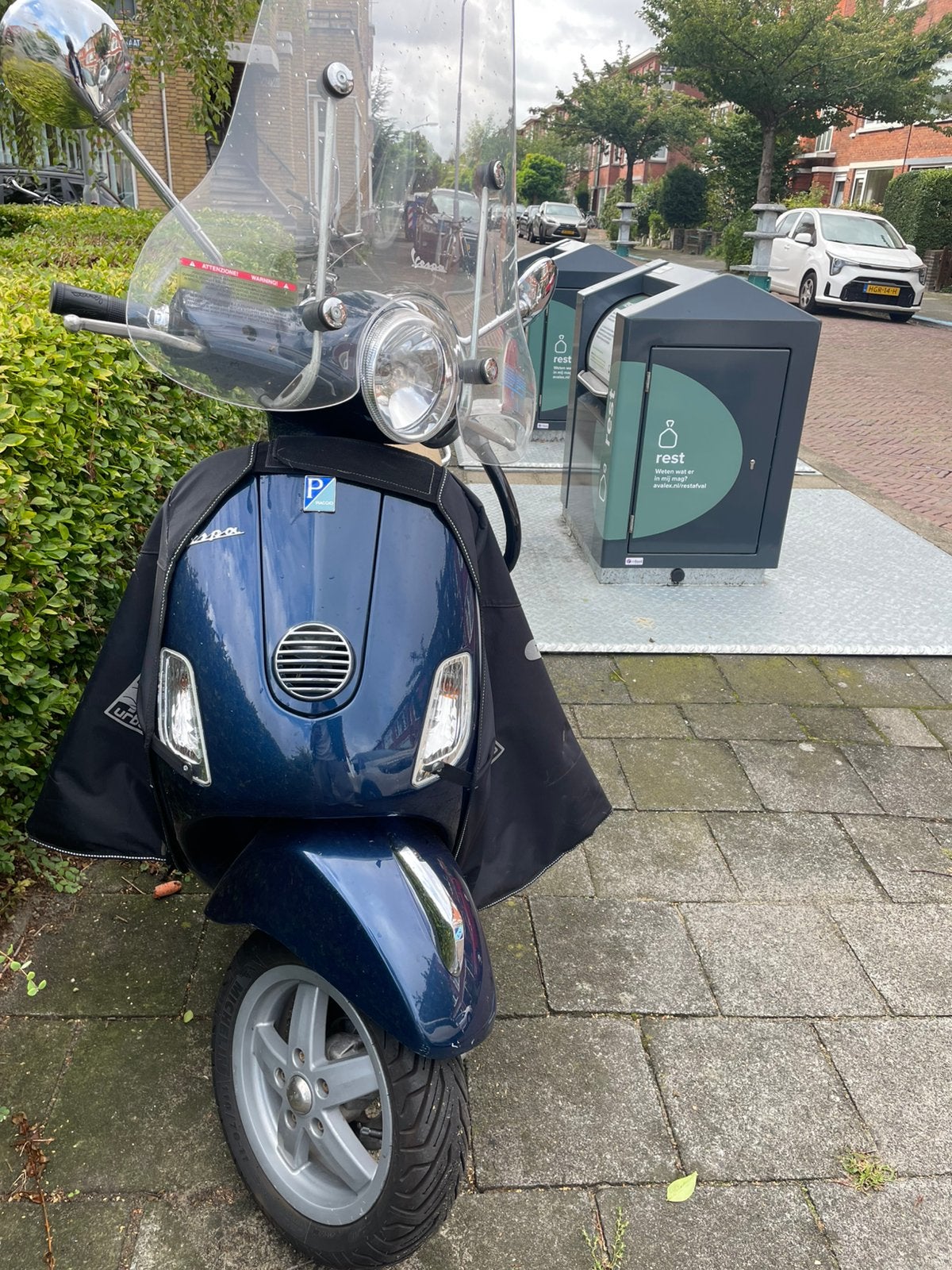 Vespa LX50 4T 2011, Fietsen en Brommers, Scooters | Vespa, Ophalen, 49 cc, Zo goed als nieuw, Benzine