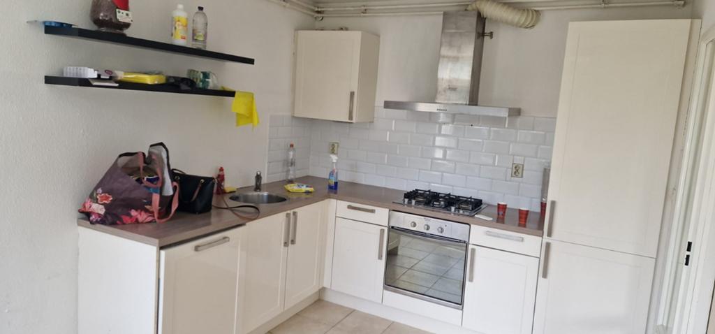 Complete keuken met inbouwapparatuur, zelf demonteren, Gebruikt, Hoekkeuken, Ophalen of Verzenden, Hoogglans of Gelakt