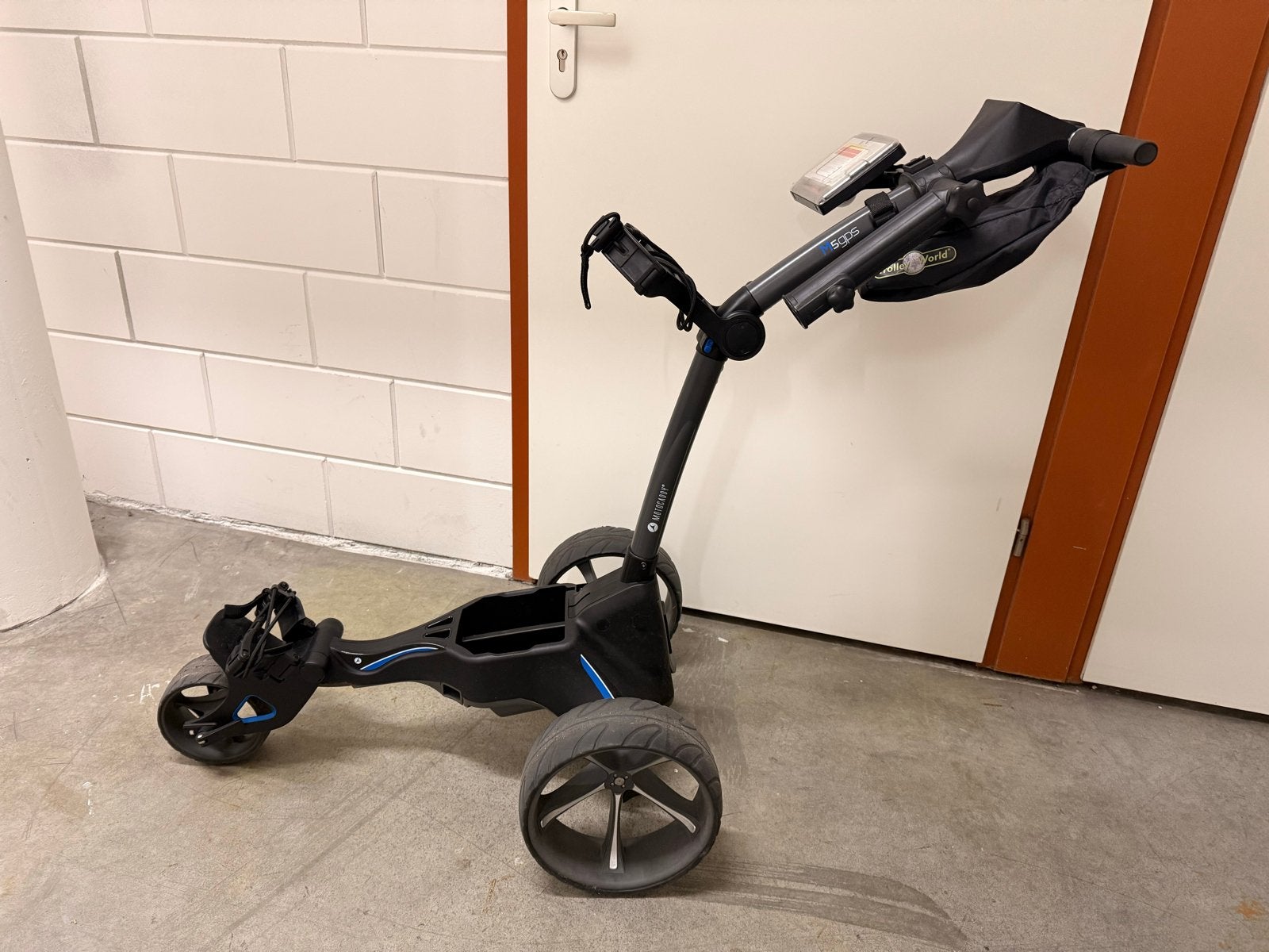 Motocaddy M5 GPS elektrische golftrolley, Sport en Fitness, Golf, Ophalen of Verzenden, Gebruikt, Golfkar, Overige merken