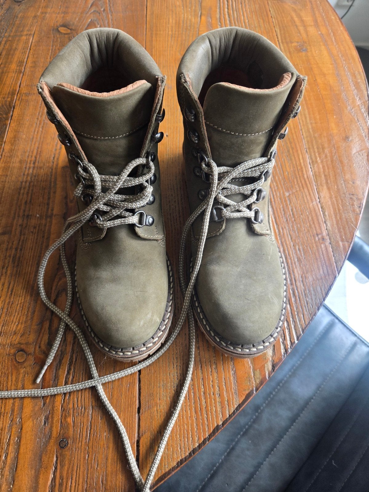 Stoere groene boots maat 36, Gebruikt, Jongen of Meisje, Ophalen of Verzenden, Laarzen