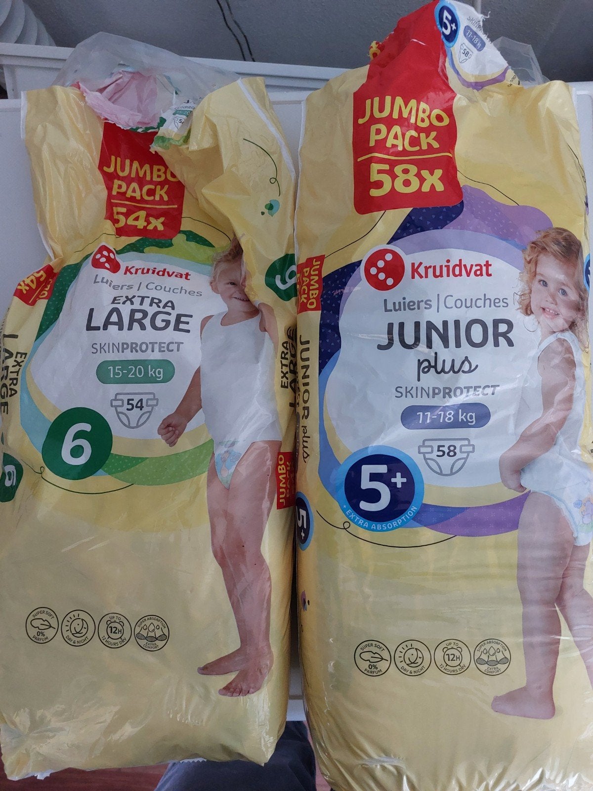 Kruidvat Luiers Extra Large en Junior Plus - Open, Ophalen, Zo goed als nieuw