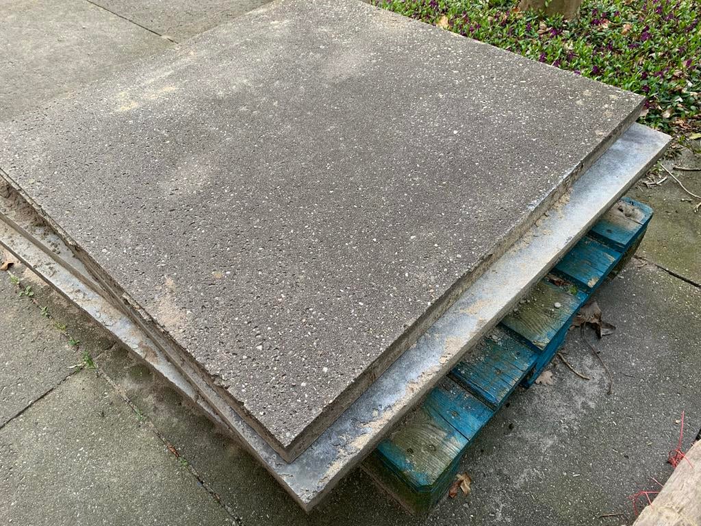 Betontegels - Gratis ophalen, Tuin en Terras, Ophalen, Zo goed als nieuw, Minder dan 5 m², Beton