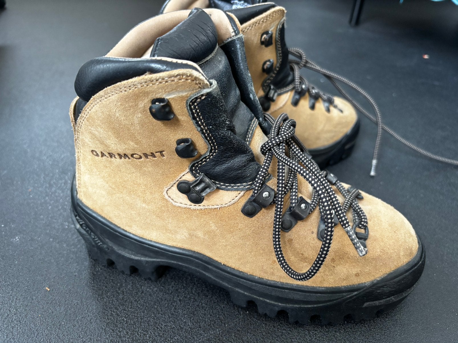Garmont bergschoenen maat 38, Ophalen of Verzenden, Zo goed als nieuw, Schoenen