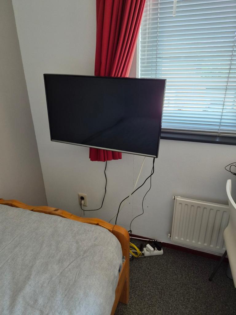 Samsung Smart TV met muurbeugel en chromecast, Ophalen, 50 Hz, 80 tot 100 cm, Samsung