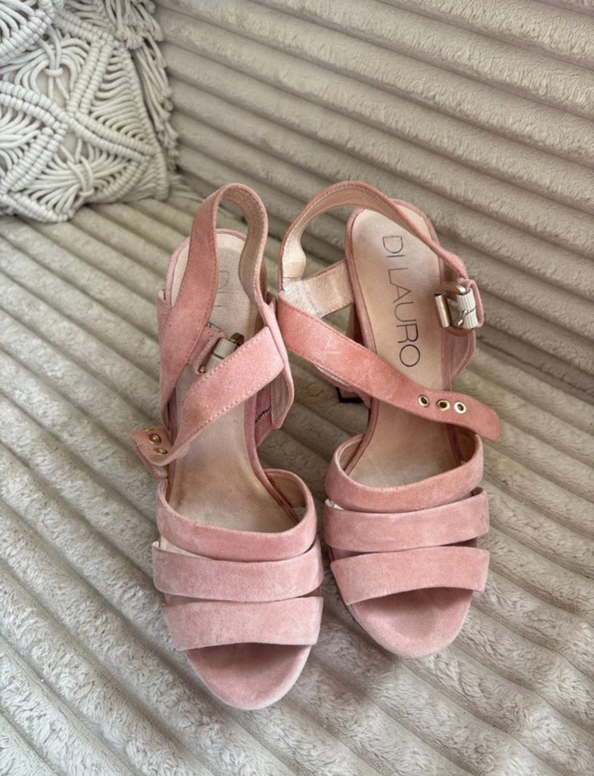 Di Lauro Roze Suède Sandalen met Blokhak - Maat 39, Ophalen of Verzenden, Zo goed als nieuw, Roze, Sandalen of Muiltjes