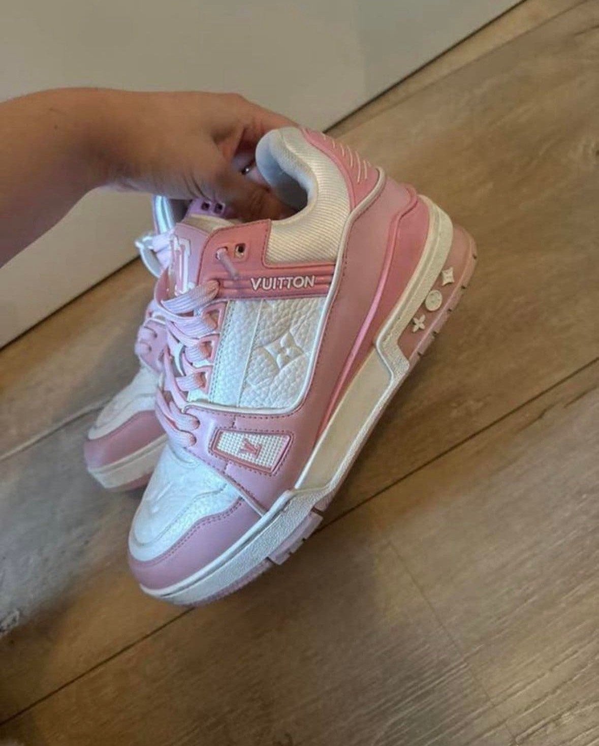 louis vuitton sneaker size 39, Kleding | Dames, Ophalen of Verzenden, Zo goed als nieuw, Sneakers of Gympen