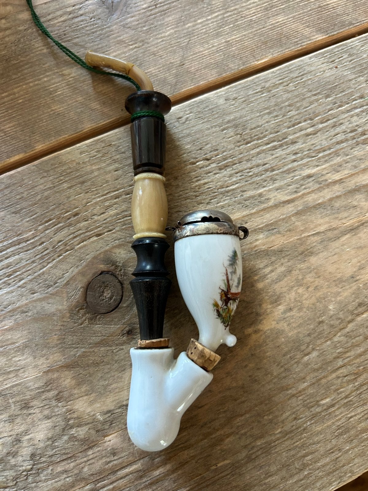 Antieke porseleinen pijp met jachttafereel, Ophalen of Verzenden, Gebruikt, (Water)pijp