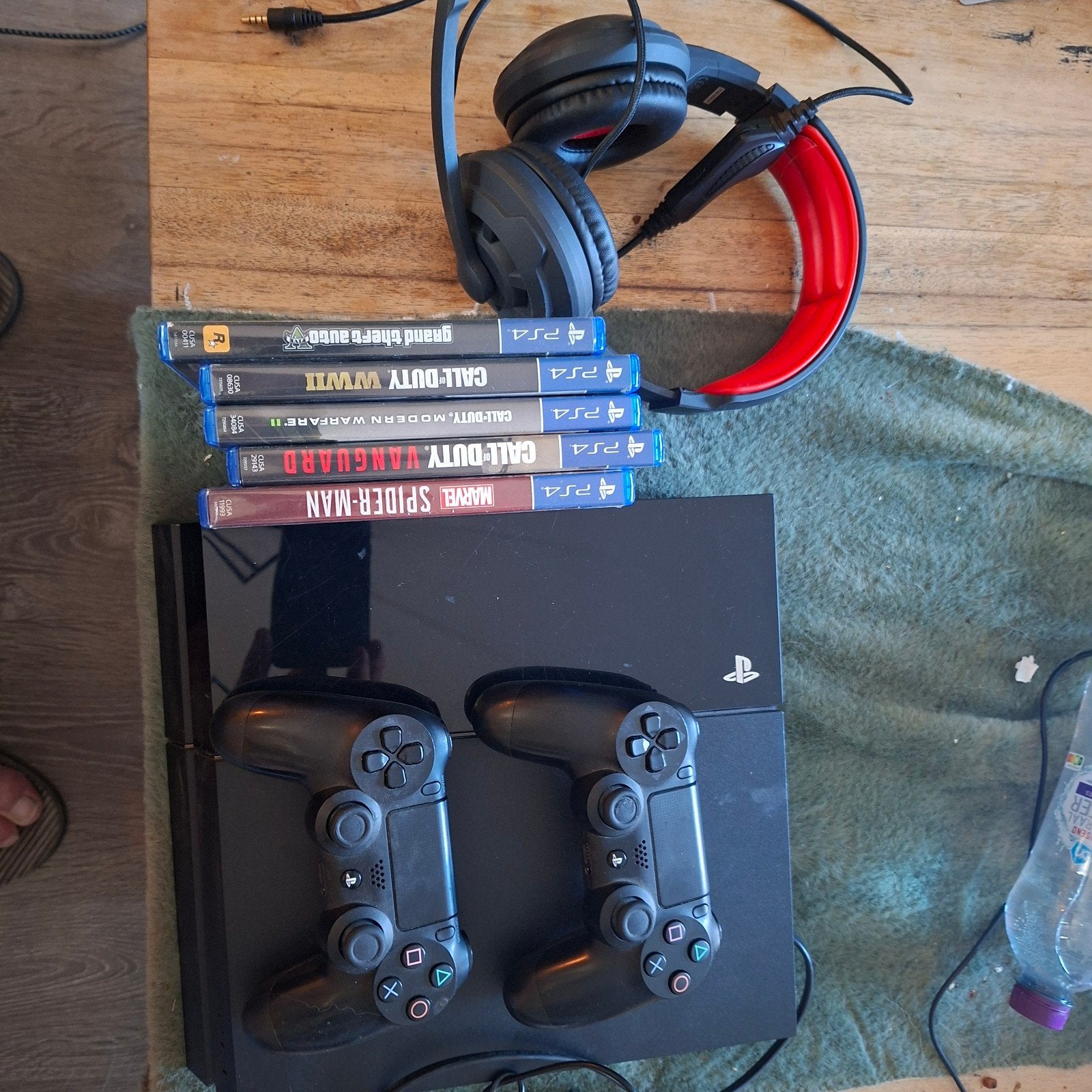 PlayStation 4 met 2 controllers, games en headset, Met 2 controllers, Ophalen of Verzenden, Original, 500 GB