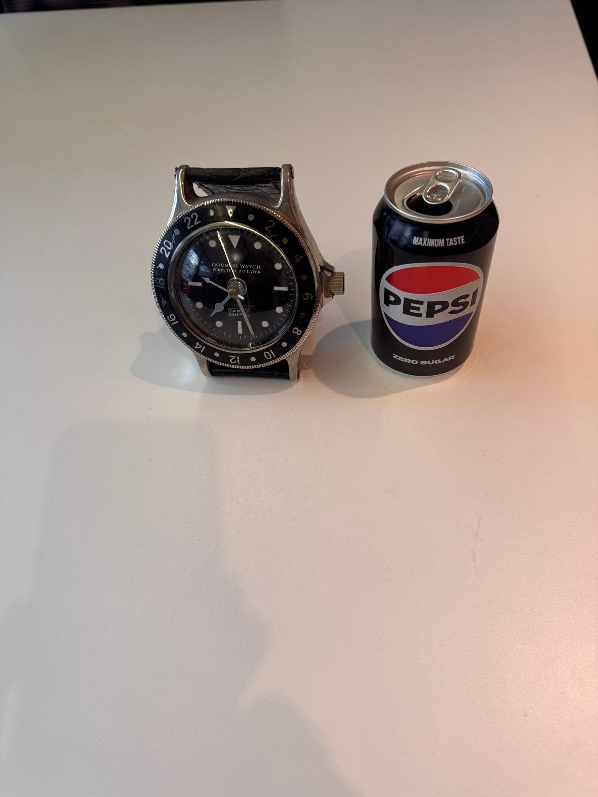 Zeldzaam Eichholtz Quorum klokje leuk voor Rolex liefhebber!, Ophalen of Verzenden, Gebruikt, Wandklok