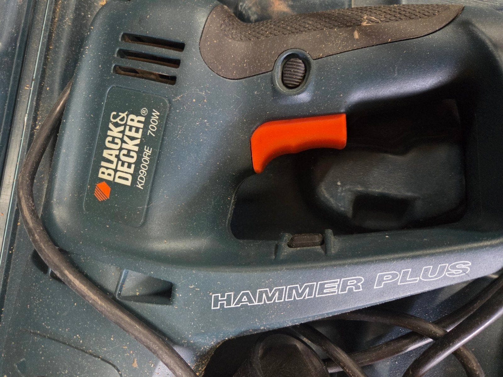 Black & Decker KD900RE Boorhamer 700W met koffer, Boor- en/of Breekhamer, Ophalen of Verzenden, Klopboormechanisme, Gebruikt