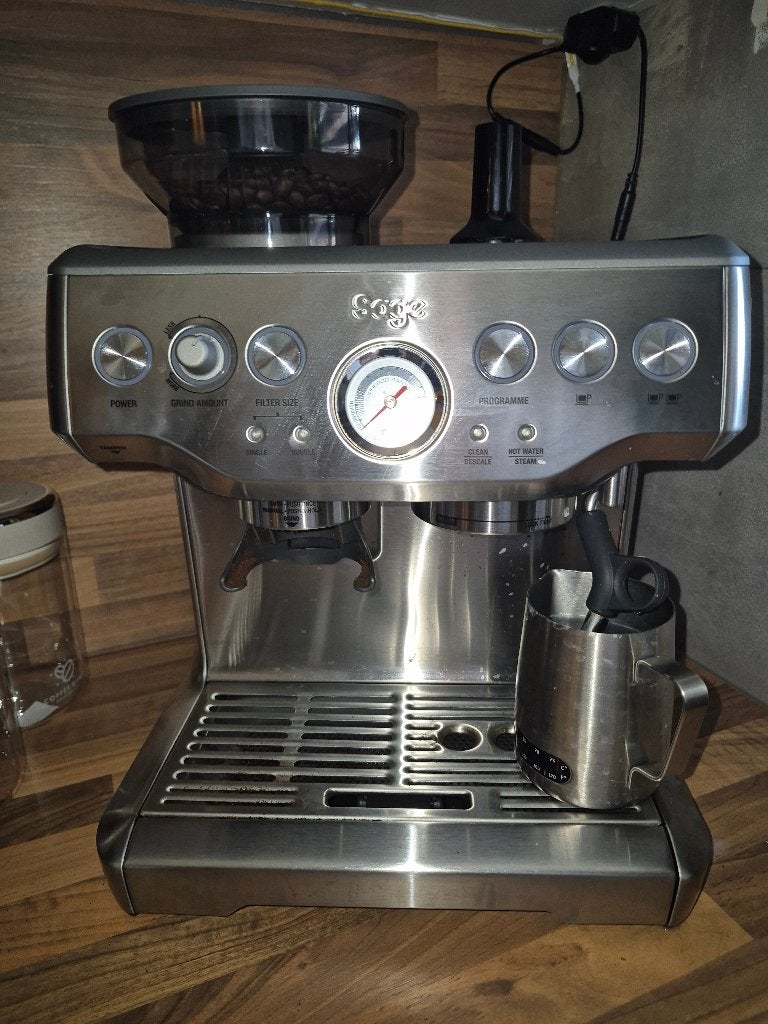 Saga Barista express Stainless (1 week oud), Ophalen, Zo goed als nieuw, Espresso apparaat, Koffiebonen