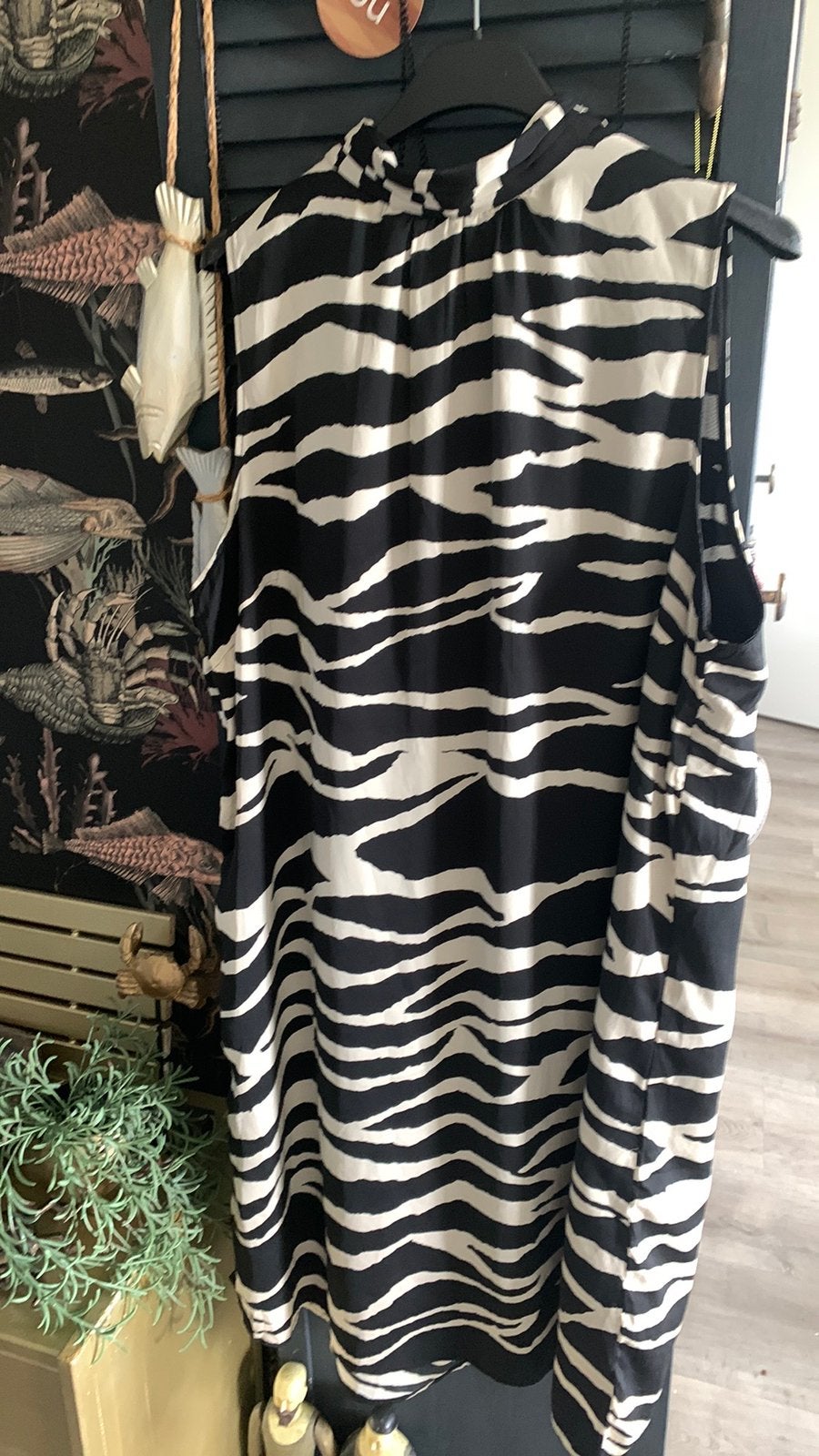 Dames jurk zebra print maat L, Zwart, Zo goed als nieuw, Boven de knie, Ophalen